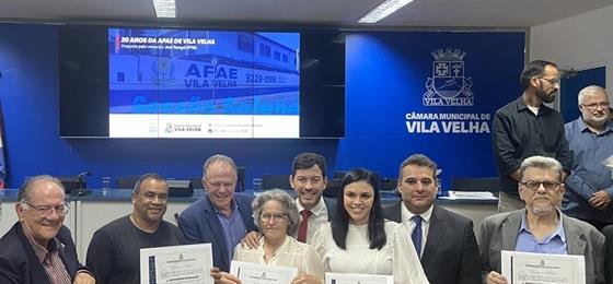 imagem Sessão Solene homenageia 20 anos da Apae Vila Velha